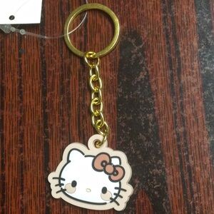Adorable Kitty Keychain with Gold Chain